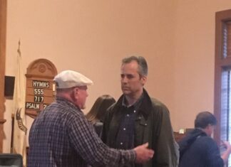 As power plant hearings begin, Brown makes Burrillville first stop on campaign trail