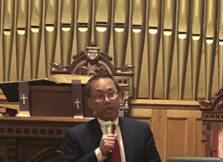 At forum, Fung vows to ‘stand with Burrillville’
