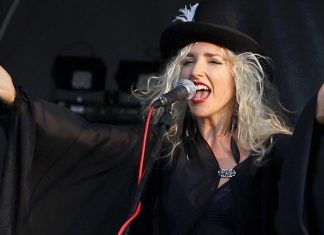 Around the valley: High Surf, Scarecrows and Gypsy