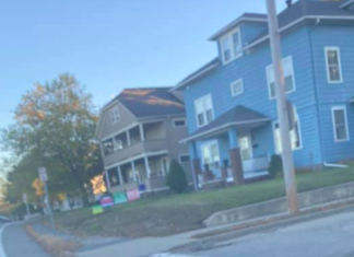 Resident’s lawn sign removal draws questions in N.S.