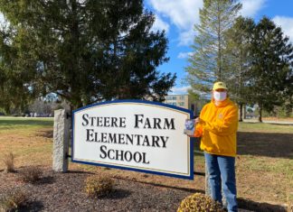 Lions Club donates more than 250 dictionaries to area third-graders