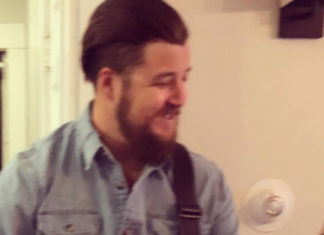 Burrillville artist to appear on The Voice