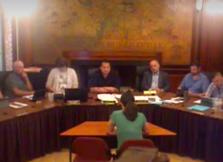 Burrillville committee to look at potential ban – or at least reduction – of plastic bags & straws