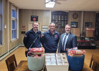 Police & firefighters to deliver 360 pumpkin pies to N.S. seniors