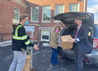 Town to distribute free test kits at Halliwell Saturday