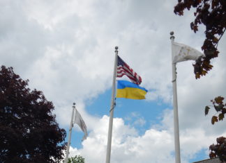 In Burrillville, a growing movement shows support with yellow and blue