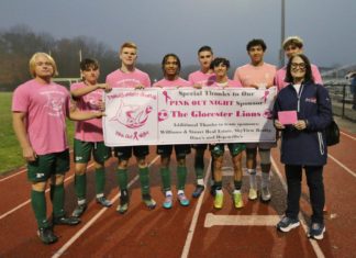 Ponaganset Boys Soccer team raises $1,100 for Gloria Gemma