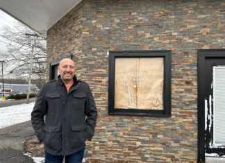 Gold Door Realty, Gold Door Co-op coming to Park Square in North Smithfield