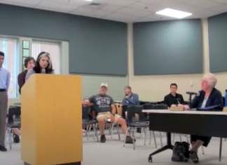 North Smithfield students speak out against censorship over Gothic literature class