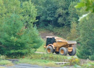 Owner of West Glocester property notified of dumping violation