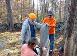 Tree lighting, Thankful Gathering & Edge of Dreams: Five things to know in Glocester this week