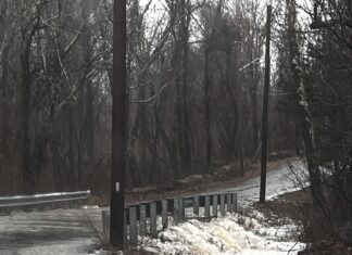 Update: Storm causes power outages, road closures throughout northern Rhode Island