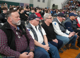 Wreaths Across America returns to Ponaganset; Teachers, Glocester chief recognized with awards