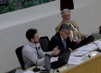 Council delays $3 million in bill payments in North Smithfield; Vendors question fund status