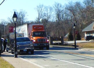 Chief: Council has authority to prohibit food trucks in Chepachet village