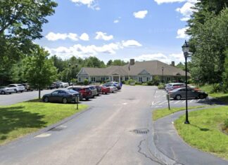Glocester voters approve budget with ballots 3-1 in favor of rate decrease