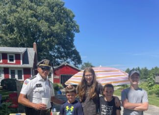 Swim races, drive-in movie & a boat parade: Seven things to know in Glocester this week