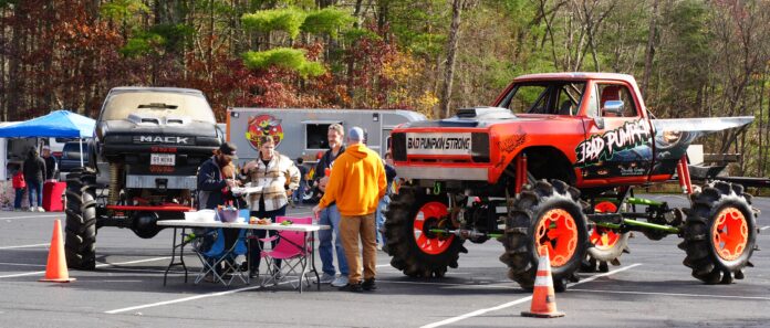DSC09442 nrinow trucks