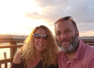 North Smithfield couple brings Florida vibes to northern RI with new ‘Cool Pickle’ in Lincoln