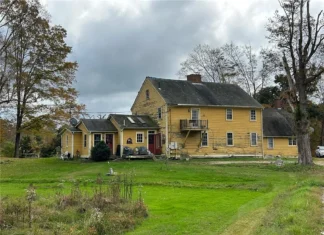 Property sales in Glocester between November 28 & December 11