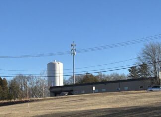 Can you hear me now? New permanent cell phone tower approved for Industrial Drive