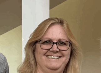 Ponaganset’s Tvenstrup named NEARI Teaching Excellence Award recipient