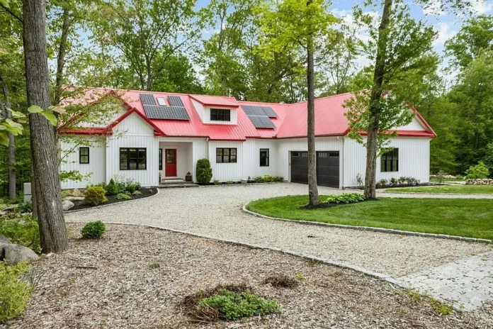 Property sales in Glocester from September 29 to October 14