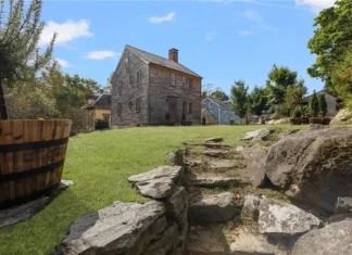 Property sales in Glocester from November 14 through November 25