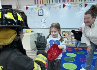 Open skate, veterans ceremony & Santa calling: Seven things to know in Burrillville this week