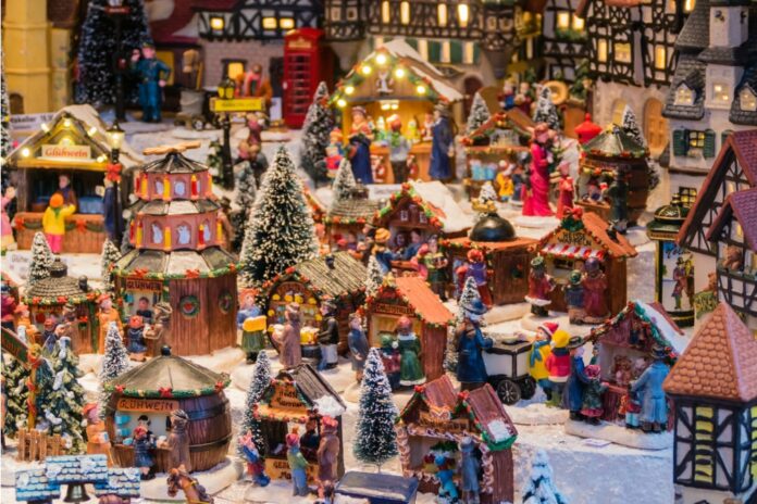 Announcing: NRI NOW’s Christmas Village Contest