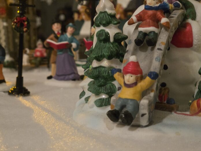 Vote for your favorite in NRI NOW’s Holiday Village Contest