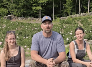 Former Patriot Matt Light – and family – expand flower farm in Glocester with $1.16 million land purchase