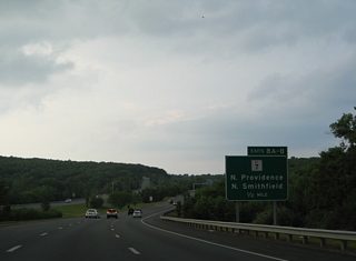 RIDOT to reduce travel lanes on Douglas Pike Bridge